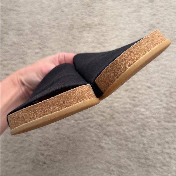 NEW Message Shaw Classic Slides Size 40 - Picture 3 of 6